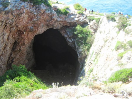 Ulyssus Cave's Entrance, Mljet, Croatia, photo by www.pdpodeda.rs